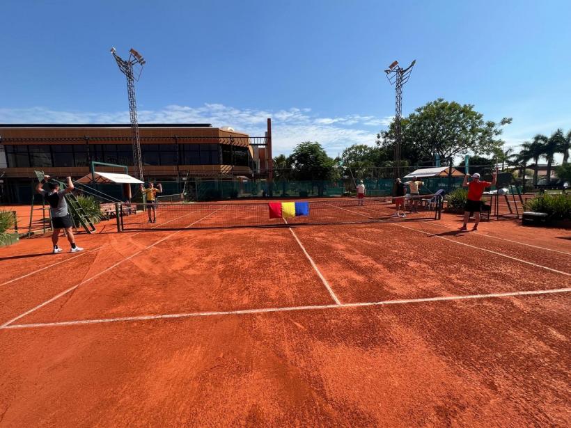 România luptă în Cupa Davis la Asuncion. Pe urmele lui Năstase, Țiriac și Pecci 18993117