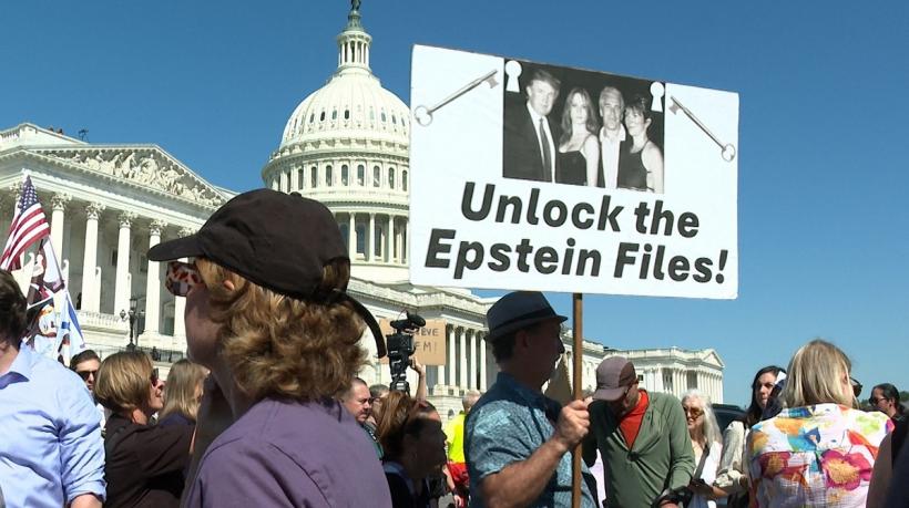 Dosarele Epstein sunt pline de nuduri necenzurate și nume de victime