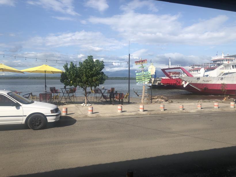 Lumea călătorește mai puțin și calculează mai mult 18993325