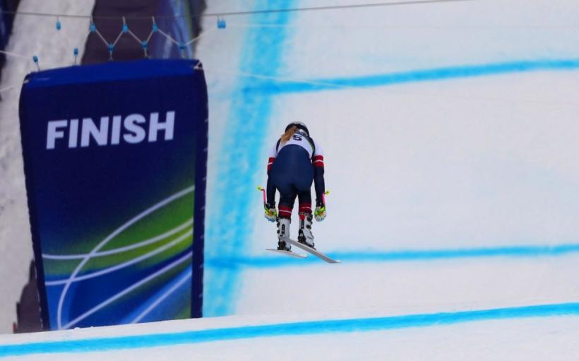 Lindsey Vonn, accident terifiant la JO Milano-Cortina 2026. Schioarea de 41 de ani, transportată cu elicopterul la spital după o căzătură devastatoare 18993681