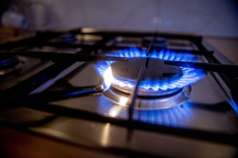 Prețul la gaze ar putea crește cu 15% față de 2025. Alimentele s-ar putea scumpi