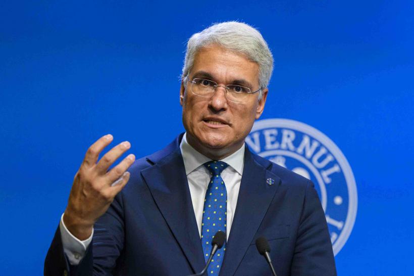 „Tătucul” PNRR îl acuză pe Bolojan că s-a înconjurat de „dronele” sistemului, îndepărtate din USR 18994074