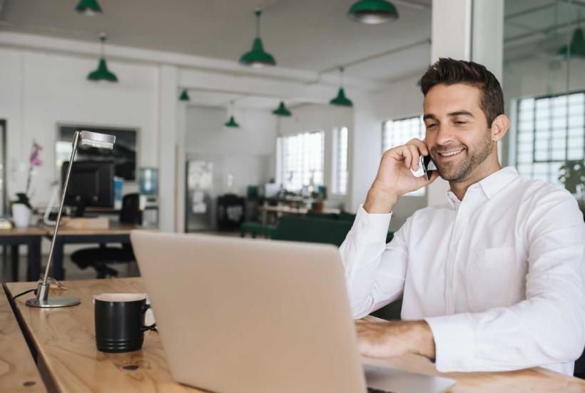 Cum contribuie o Centrală Telefonică Virtuală la creșterea și stabilitatea unei afaceri