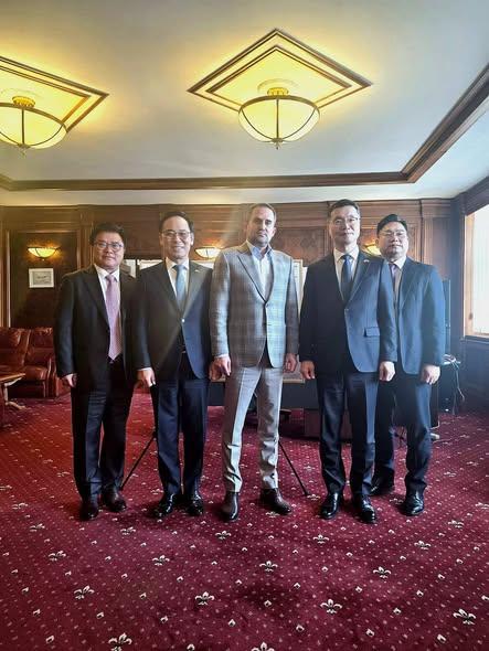 România vrea să fie hub în domeniul feroviar. O mare companie vrea să fabrice trenuri pe hidrogen