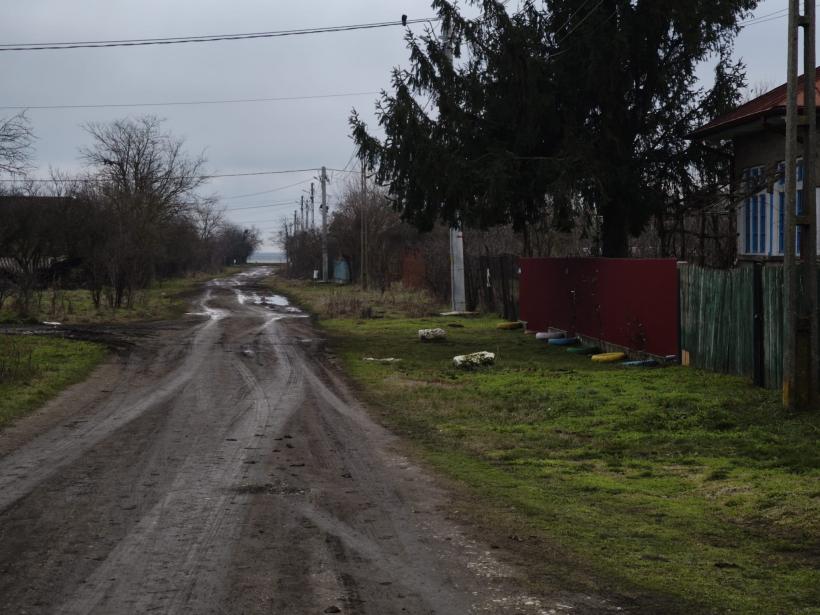 REPORTAJ: Dacă Sărăcia era vreun sfânt, avea vreo zece catedrale 18994420