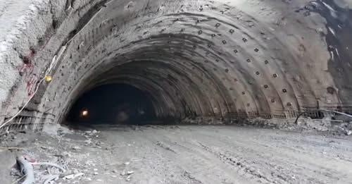 Cel mai dificil tronson: Lucrările la Autostrada Sibiu-Pitești intră într-o nouă etapă pe Secțiunea Boița-Cornetu