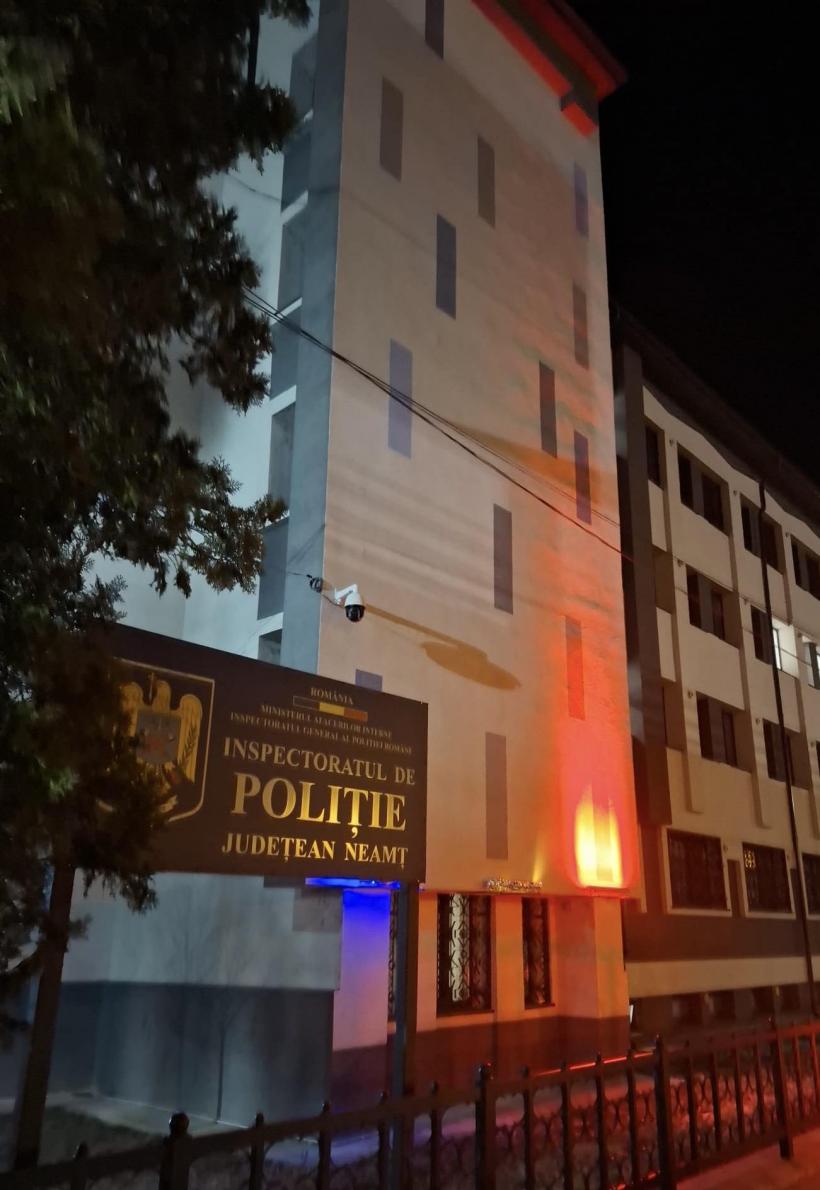 Scandal monstru în parcarea unui fast food din Piatra Neamț. Doi frați din Republica Moldova, reținuți de poliție 