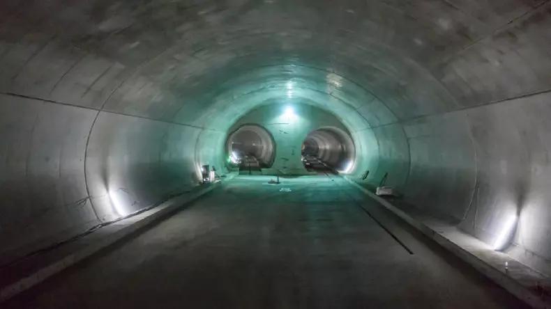 Record în domeniul feroviar. Cea mai lungă conexiune subterană va avea peste 60 de kilometri