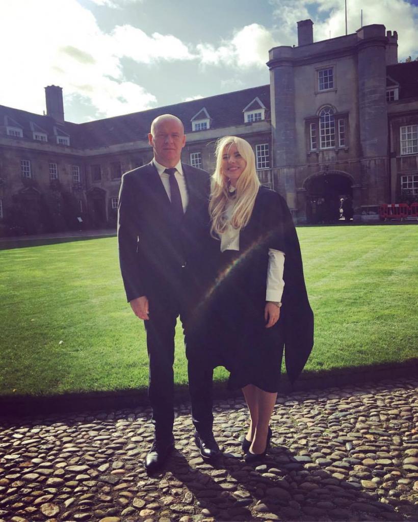 Noua generație preia conducerea: Cine se află în spatele tranzacției de 823 de milioane de euro cu Carrefour 18994812