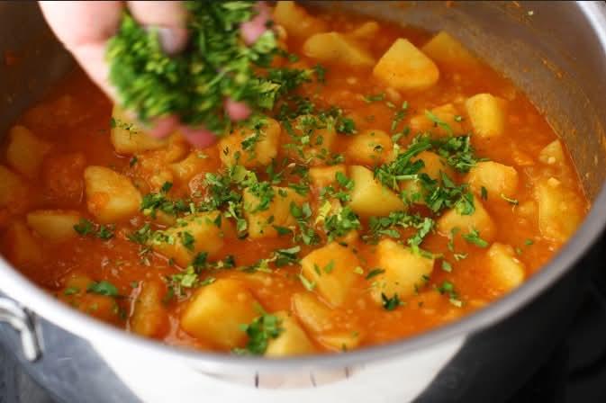 Punctele Gastronomice Locale, sabotate de direcțiile sanitar-veterinare 18994763