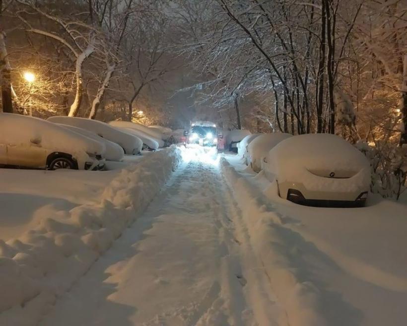 Prețuri șoc în Capitală după ninsoare: ridesharing-ul, mai scump decât avionul