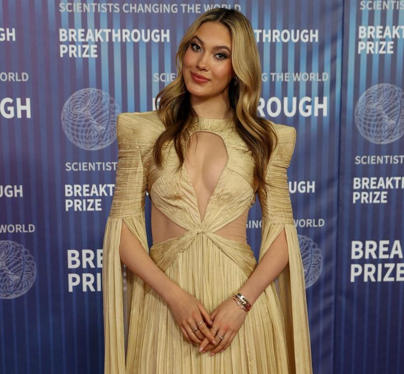 Cine este Eileen Gu: campioana olimpică atacată pentru că a ales să reprezinte China în locul SUA 18995422