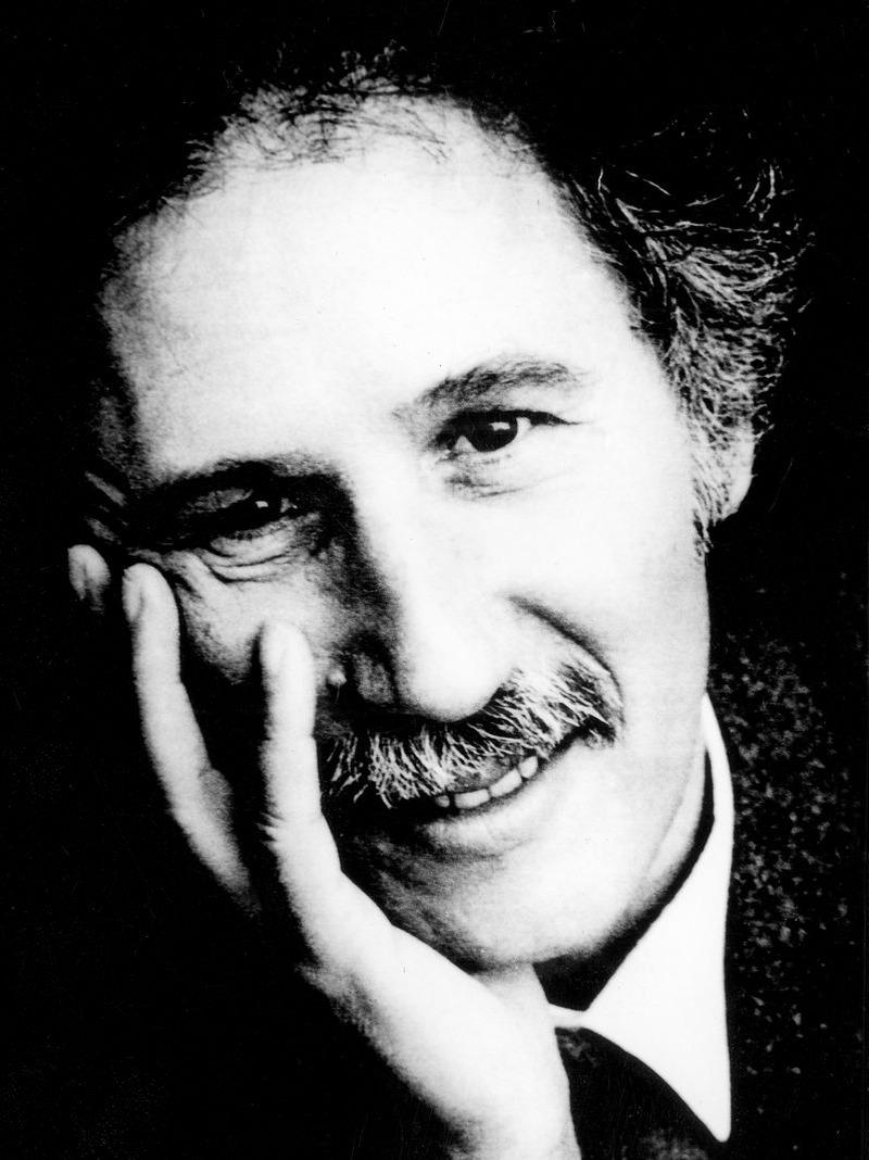 Marin Sorescu: 90 de ani de la nașterea „Liliacului” din Bulzești  18995215