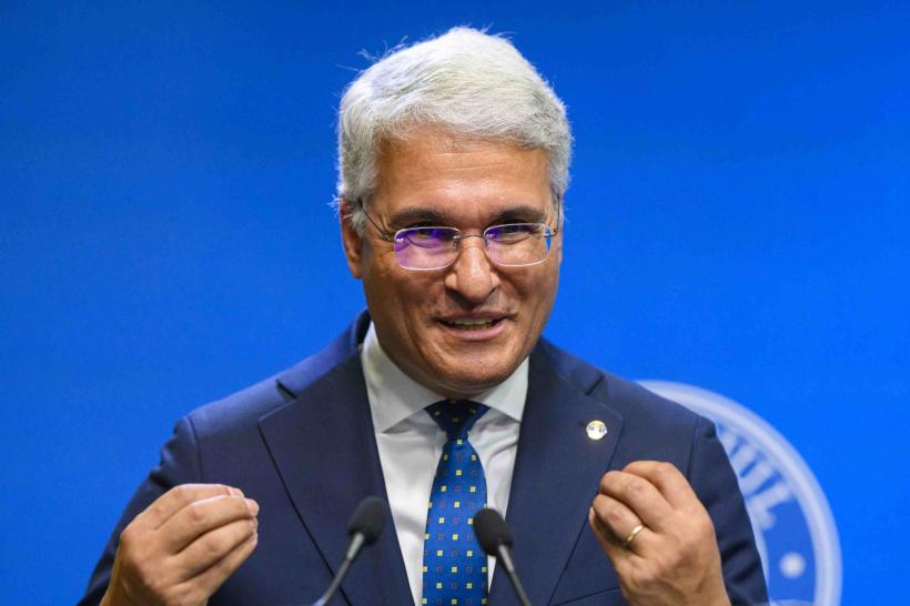 „Victoria” de la CCR a lui Bolojan, pe cale să se facă praf. „Reforma” pensiilor magistraților ar putea fi retrimisă în Parlament, pentru corectare 18995470