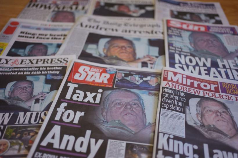 Guvernul britanic ia în considerare excluderea lui Andrew din linia de succesiune la tron