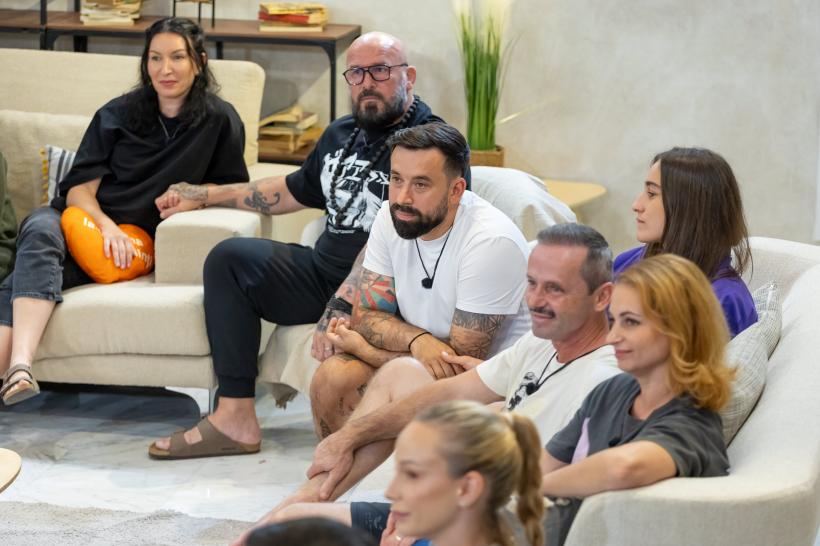 În penultima ediție din sezonul 3 Power Couple, rezultatele probei de revenire vor conduce la o semifinală spectaculoasă! Show-ul, lider de audiență! 18996136