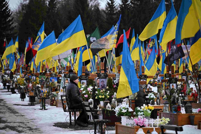 Conflict blocat: Rusia avansează metri, Ucraina rezistă ani 18996265