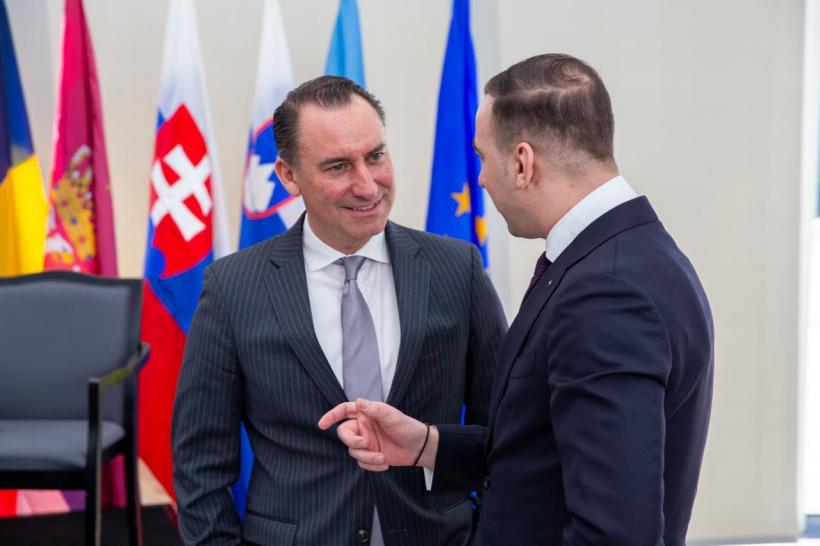 Ministrul Energiei, Bogdan Ivan, la Washington: Finalizarea Coridorului Vertical de gaze va aduce beneficii de sute de milioane de euro anual companiilor românești 18996470