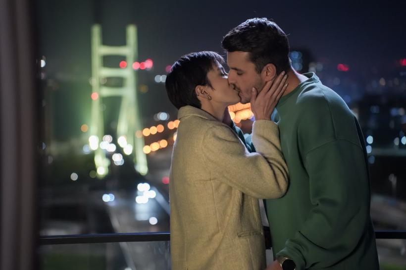 Serialul original Ana, Mi-ai fost scrisă în ADN, de la Antena 1, vândut internațional în Slovenia și Ungaria. „Suntem onorați că povestea noastră merge mai departe în lume!” 18996665