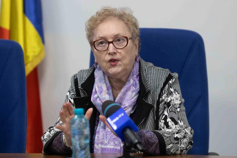 Șmecheria premierului cu OUG-ul „reformării” administrației publice. Măsurile „grele” pot fi atacate doar de Avocatul USR al Poporului 18996465