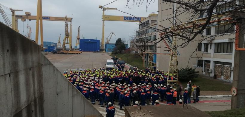 Protest la Șantierul Naval Mangalia. Angajații nu și-au mai luat banii de peste două luni 18996683