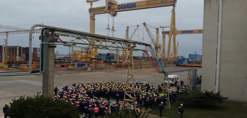 Protest la Șantierul Naval Mangalia. Angajații nu și-au mai luat banii de peste două luni 18996684