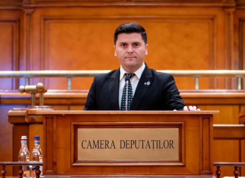 Adrian Cozma, vicepreședintele Camerei Deputaților, este blocat cu familia în Dubai