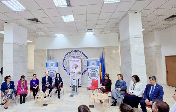 Alexandru Rogobete: Pentru bolile rare, concentrarea competenţei salvează timp, suferinţă şi, uneori, vieţi 18996880