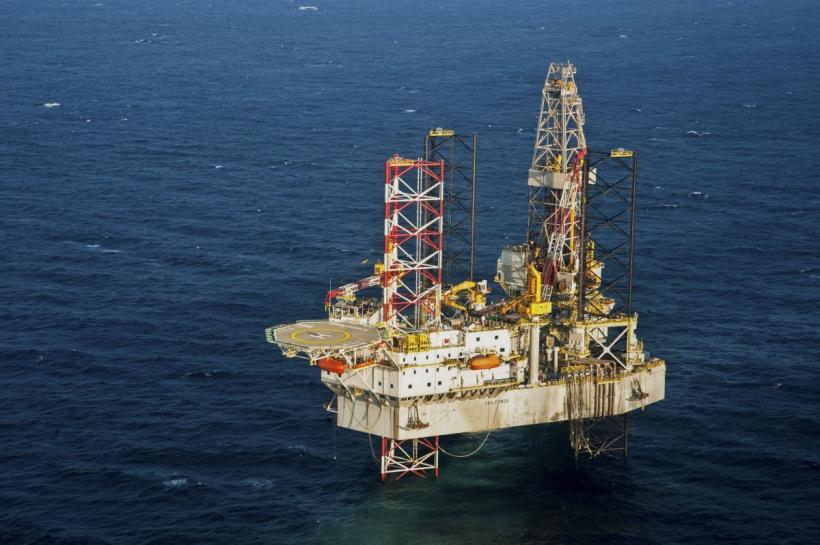 Conflictul din Orientul Mijlociu ar putea urca prețul petrolului la 100 de dolari pe baril