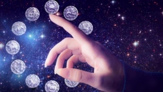 Horoscop zilnic, 3 martie 2026: Eclipsa de Lună aduce schimbări importante pentru toate zodiile