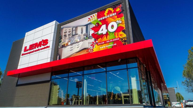 Cum influențează construcția unui spațiu comercial experiența clienților?