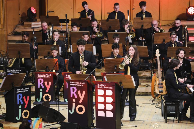 „De ziua ta, mămico”: concert din seria „Big Band-ul Radio România meets Romanian Youth Jazz Orchestra” 18997007