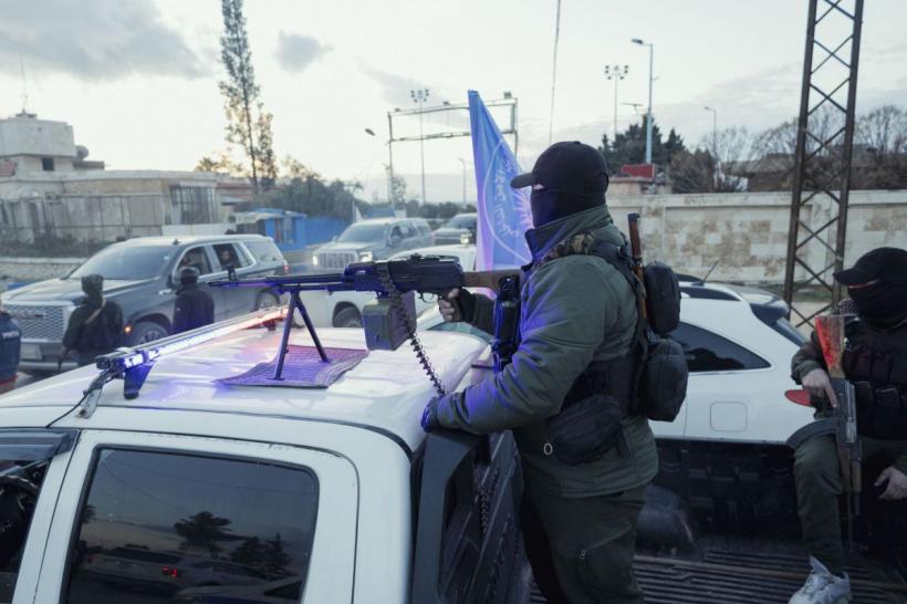 Luptători kurzi atacă Iranul terestru