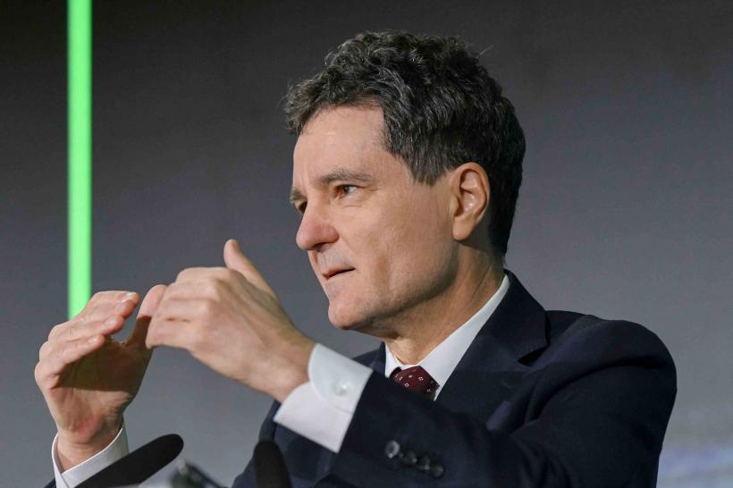 Panică la #rezist după ce ministrul Justiției a făcut nominalizările pentru șefia marilor parchete. S-a ajuns la amenințări la adresa lui Nicușor Dan, să nu semneze 18997367