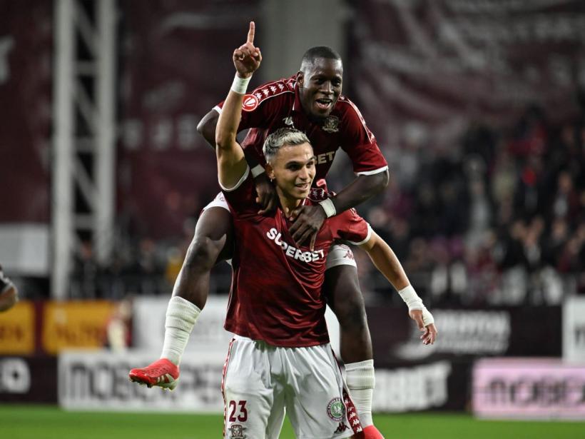 Kader Keita, reținut după ce a lovit o femeie pe trecerea de pietoni. Mijlocașul Rapidului riscă între 2 și 7 ani de închisoare după ce a fugit de la locul accidentului