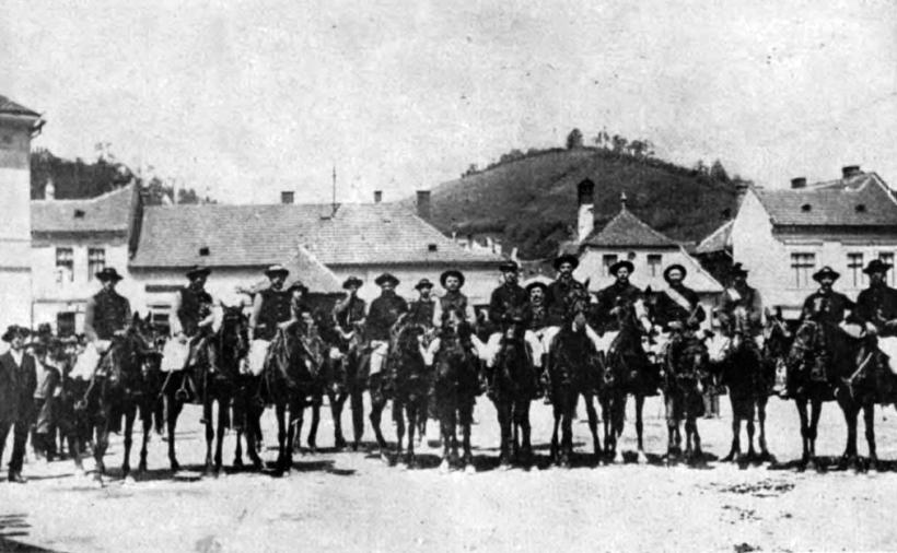 Scriitoarea Simona Antonescu, despre supraviețuirea românilor la porțile cetății Brașov: „Biserica, școala și breslele românilor au funcționat ca o cetate invizibilă” 18997343