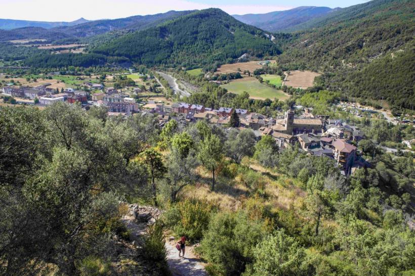 O țară din Europa oferă până la 70.000 de euro pentru reabilitarea locuințelor de la sate