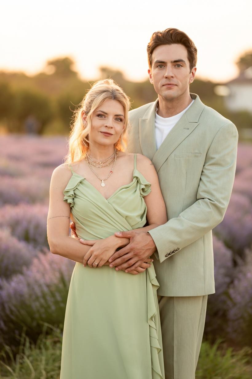 Serialul Iubire cu parfum de lavandă lansează spin-off-ul Destine cu parfum de lavandă, din 16 aprilie, în fiecare joi, de la 20.30, la Antena 1 18997642