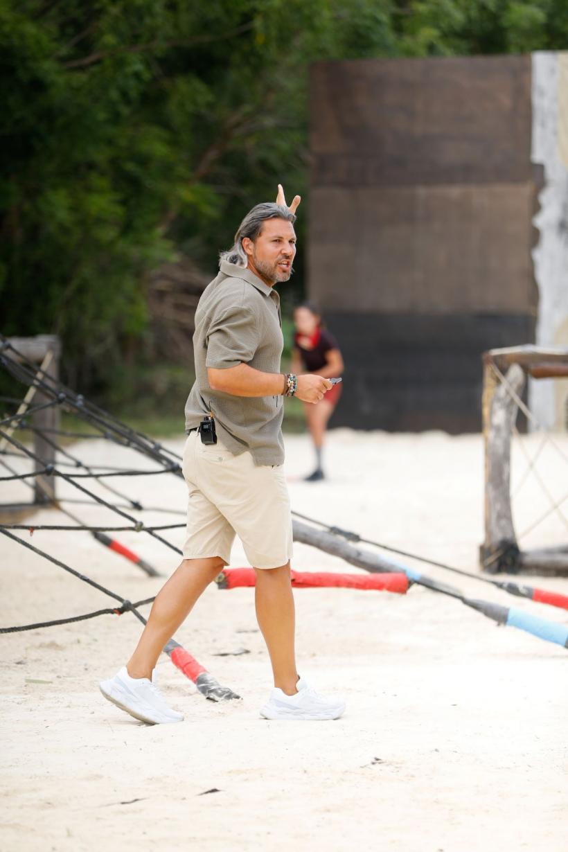 Faimoșii continuă seria victoriilor la Survivor, iar diseară o caută și pe cea mai importantă, în lupta pentru Imunitate! De la ora 20:00, competiția se aprinde, la Antena 1 și pe AntenaPLAY 18997928