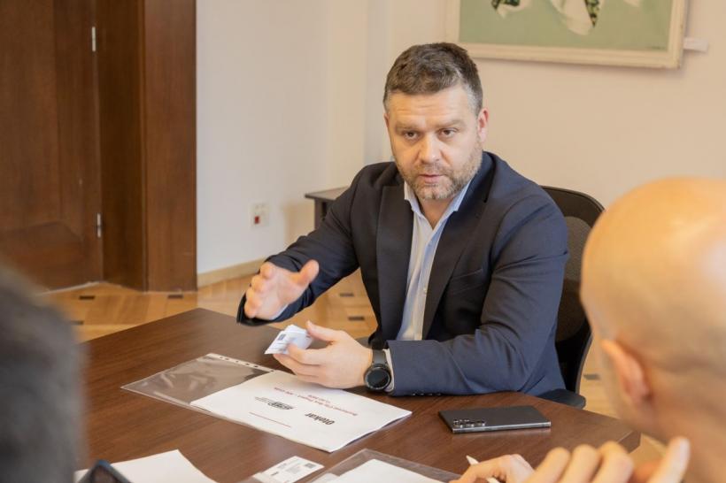 Coaliția se ceartă pe datoriile Primăriei București: cine ar trebui să plătească restanțele către Termoenergetica și STB