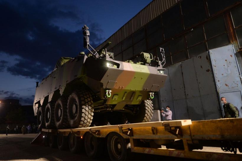 MApN analizează contractul pentru transportoarele blindate Piranha V fabricate în România