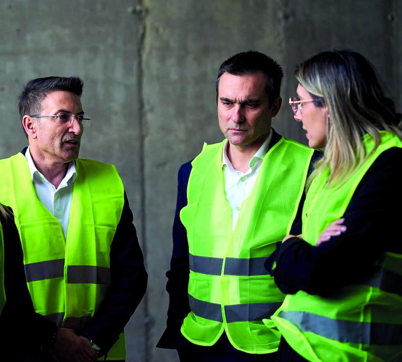 Pădurarii s-au organizat în echipă de paparazzi și au strâns dovezi despre viitorul director al Romsilva 18998381