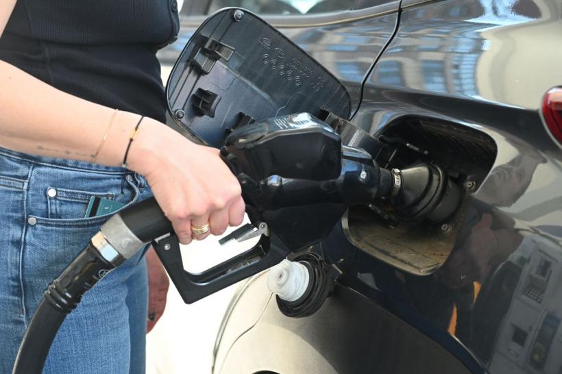 Petrolul se scumpește din nou: piața ignoră eliberarea record de rezerve