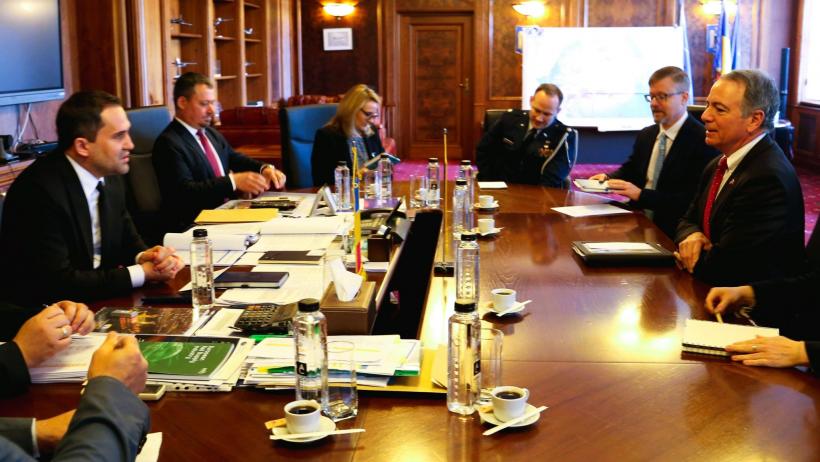 Discuții decisive la București: ce planuri au România și SUA pentru Portul Constanța 18998870