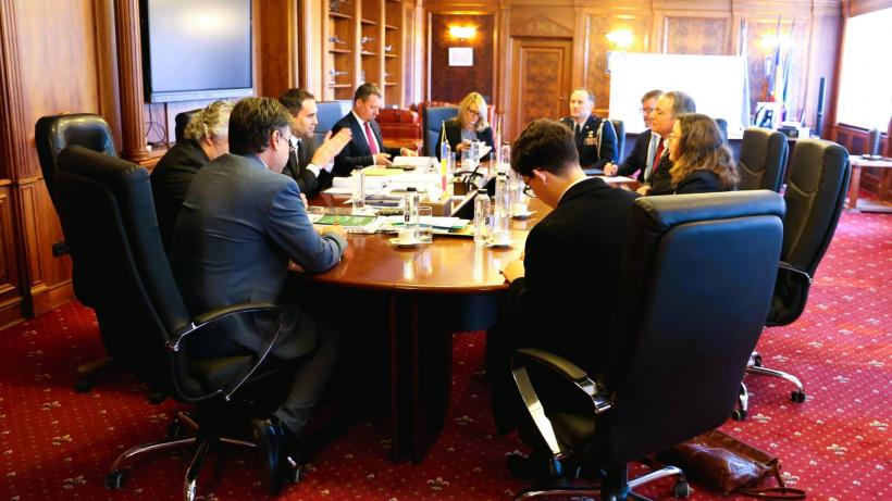 Discuții decisive la București: ce planuri au România și SUA pentru Portul Constanța 18998871