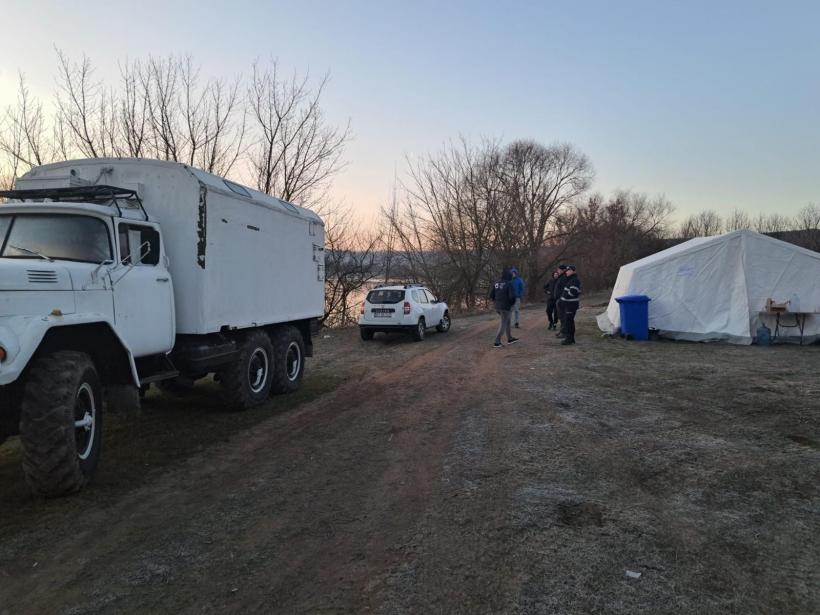 Solidaritate peste Prut: România trimite întăriri pe Nistru pentru a opri dezastrul ecologic 18998950