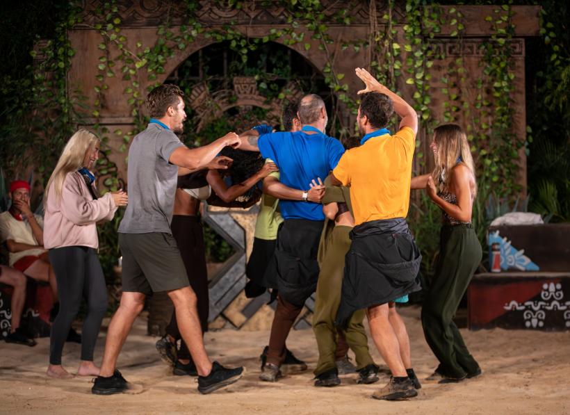 Victoriile obținute de Războinici au crescut motivația Faimoșilor pentru jocul de Imunitate, din această seară, de la Survivor! 18998960