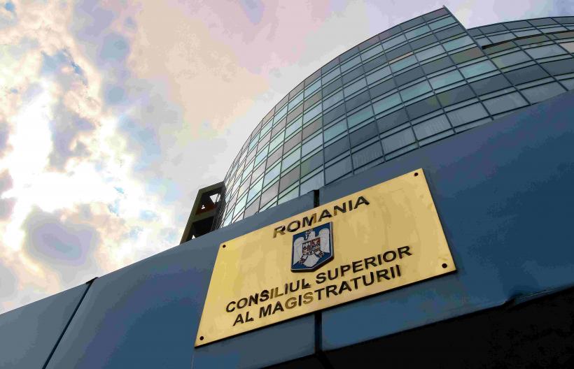 Asaltul ONG-urilor asupra Justiției, ultimul act la CSM. Noua țintă a #rezist, pusă pe spatele candidatului pentru șefia DNA 18999071