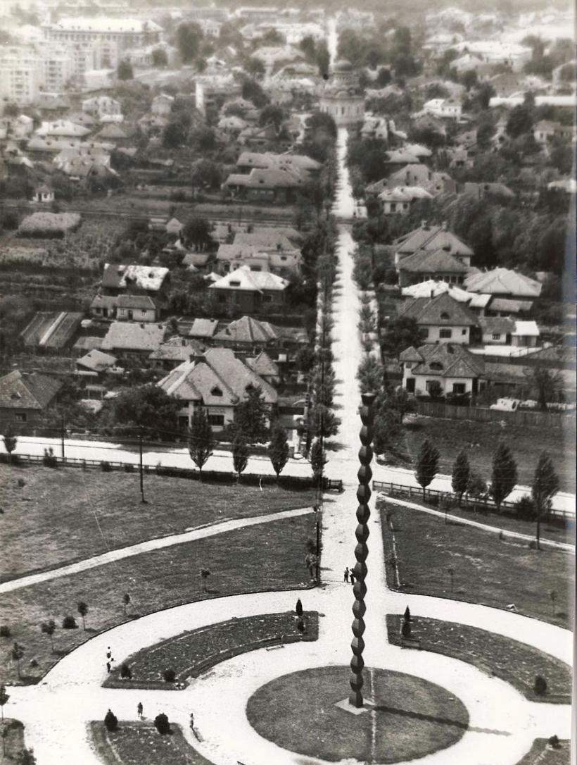 Brâncuși, dezvăluit de năbădăioasa Peggy Guggenheim 18999040