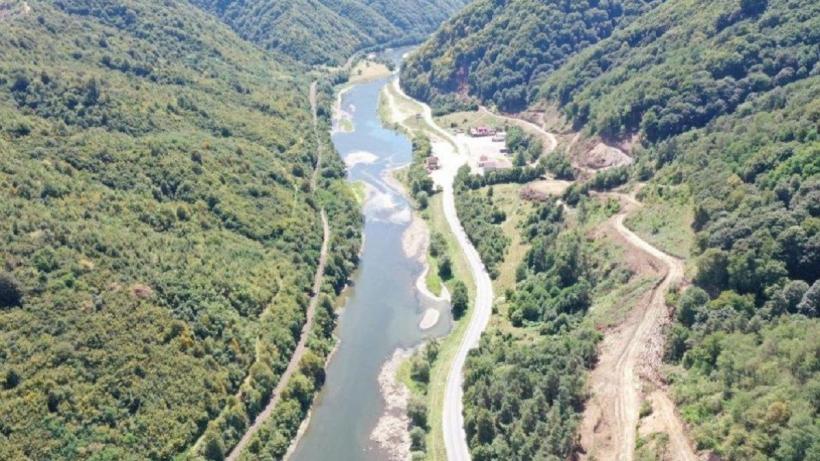 Restricții de circulație pe Valea Oltului, timp de trei luni